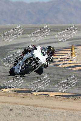 media/Oct-02-2025-Racers Edge (Thu) [[2c91cb6ab3]]/3-B Group/Session 4-Turn 12 (1pm)/